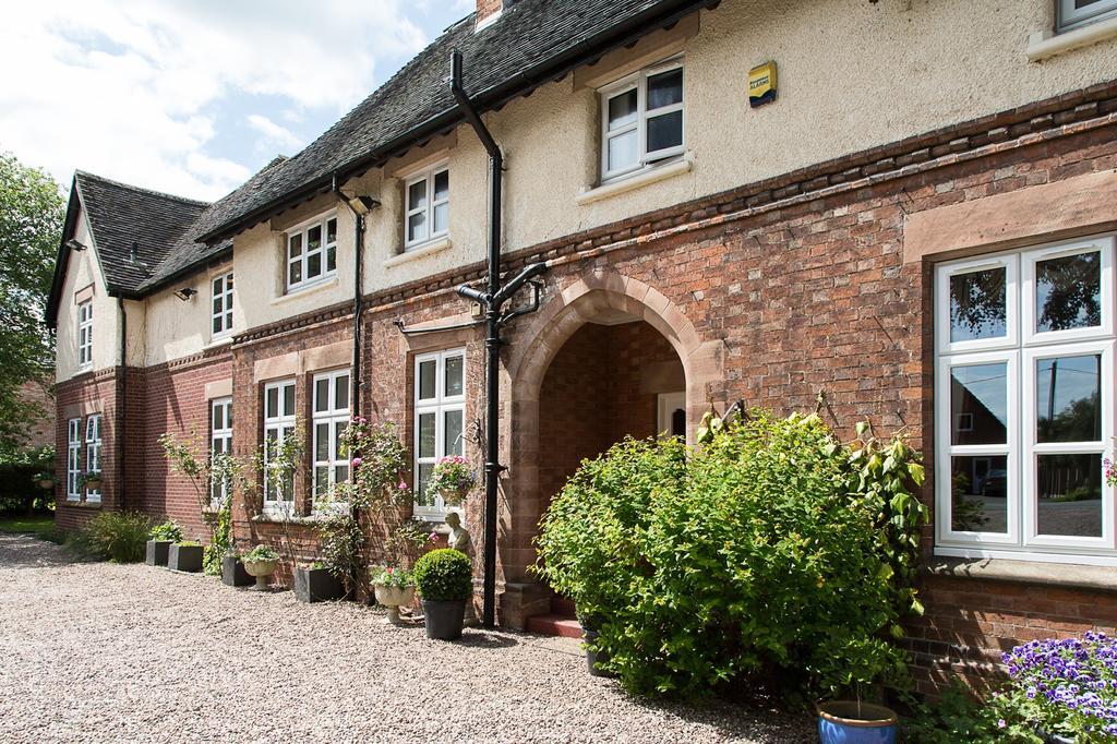 Heywood Hall Denstone Екстериор снимка